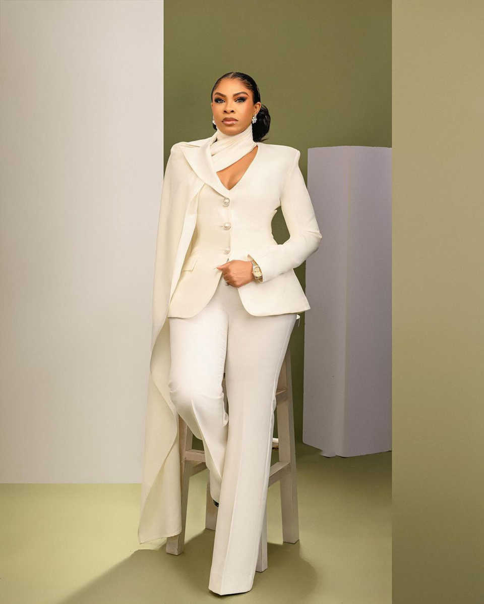 Designer Women Pants Suits Cus - огляд і ціна Women'S Red Formal Wear